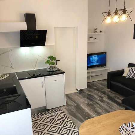 Appartement Apartman Luce à Bibinje Extérieur photo