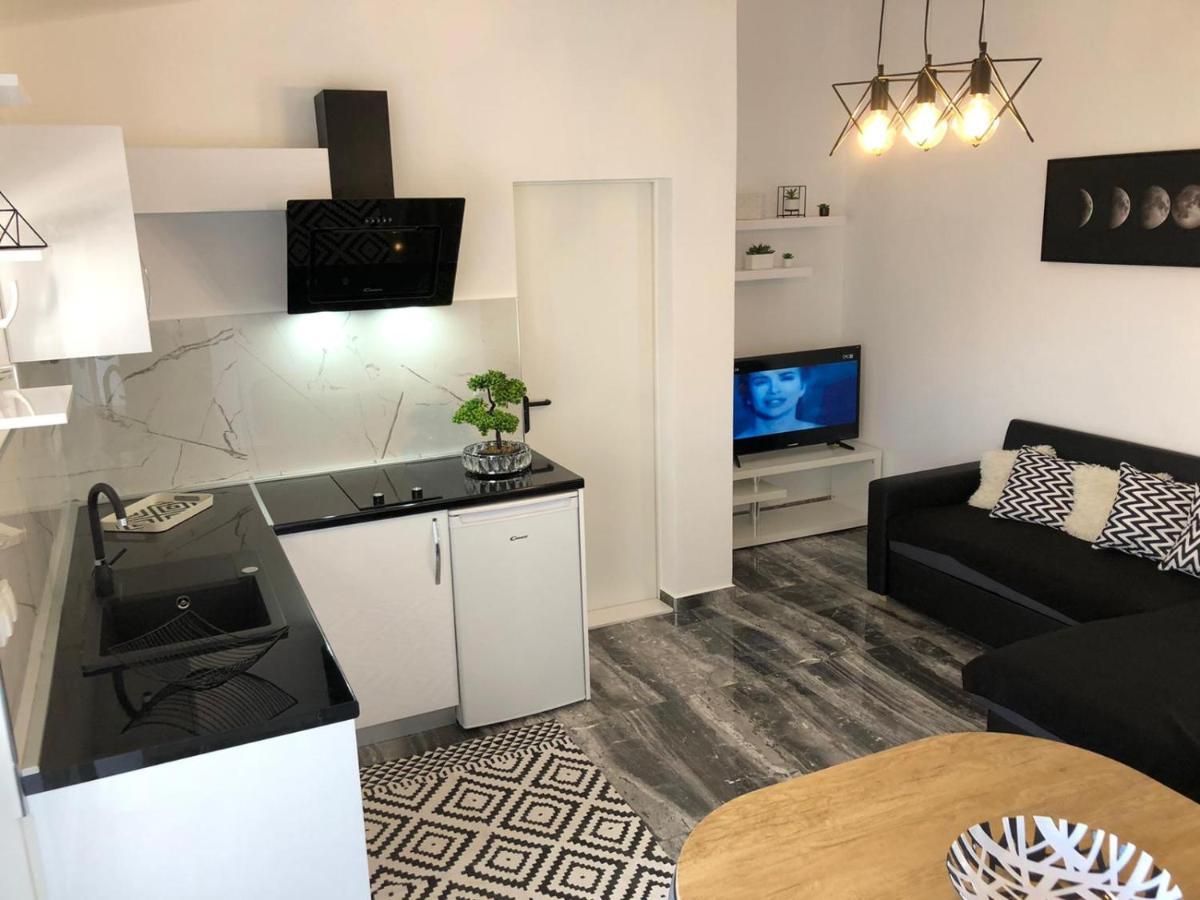 Appartement Apartman Luce à Bibinje Extérieur photo
