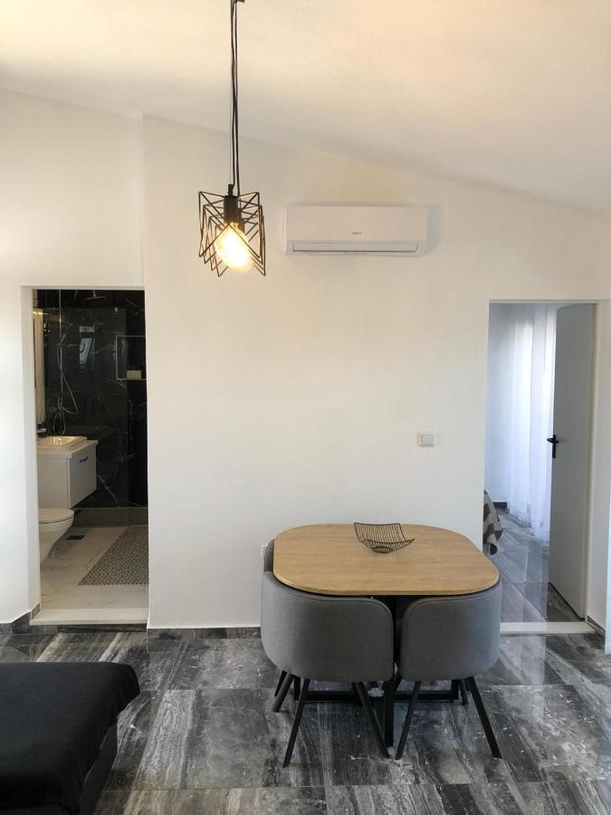 Appartement Apartman Luce à Bibinje Extérieur photo