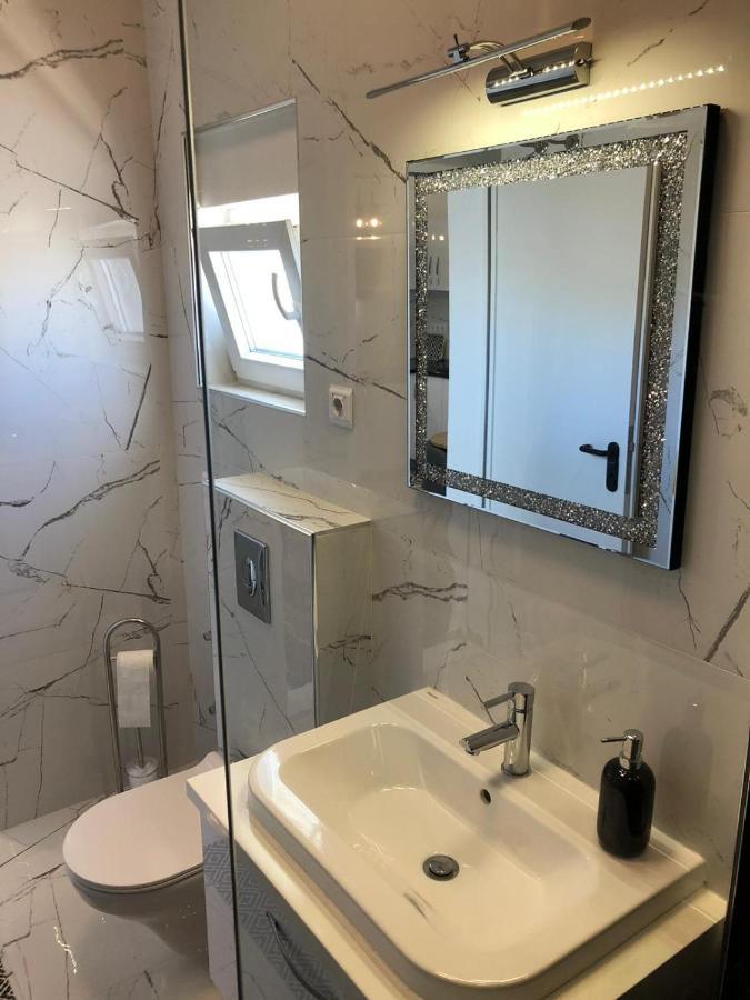 Appartement Apartman Luce à Bibinje Extérieur photo