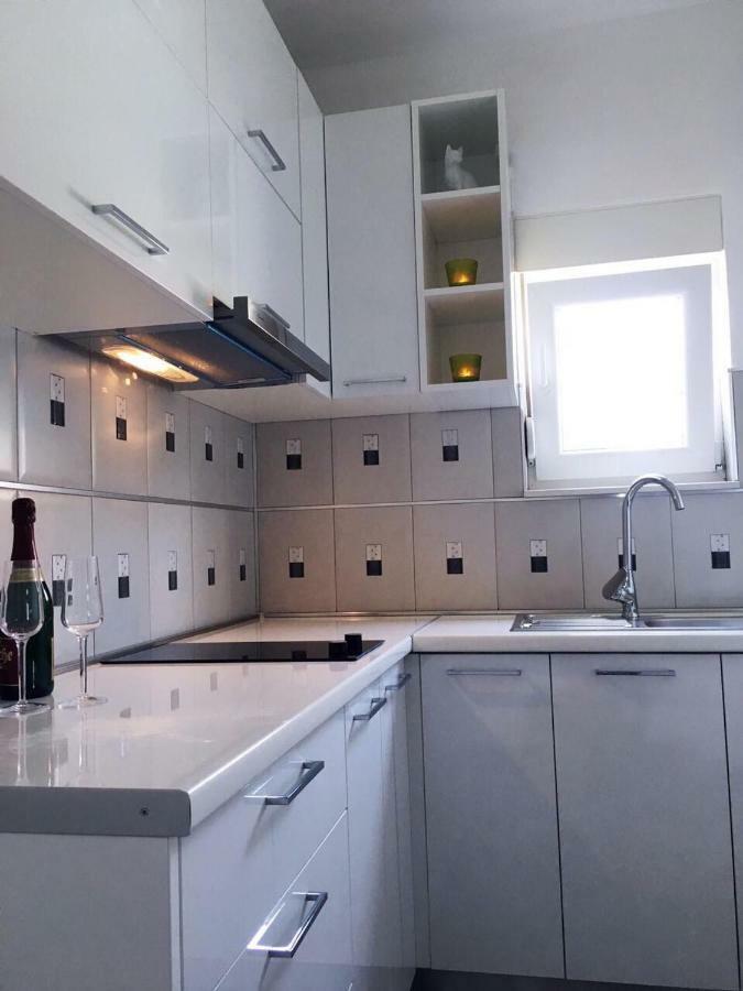 Appartement Apartman Luce à Bibinje Extérieur photo