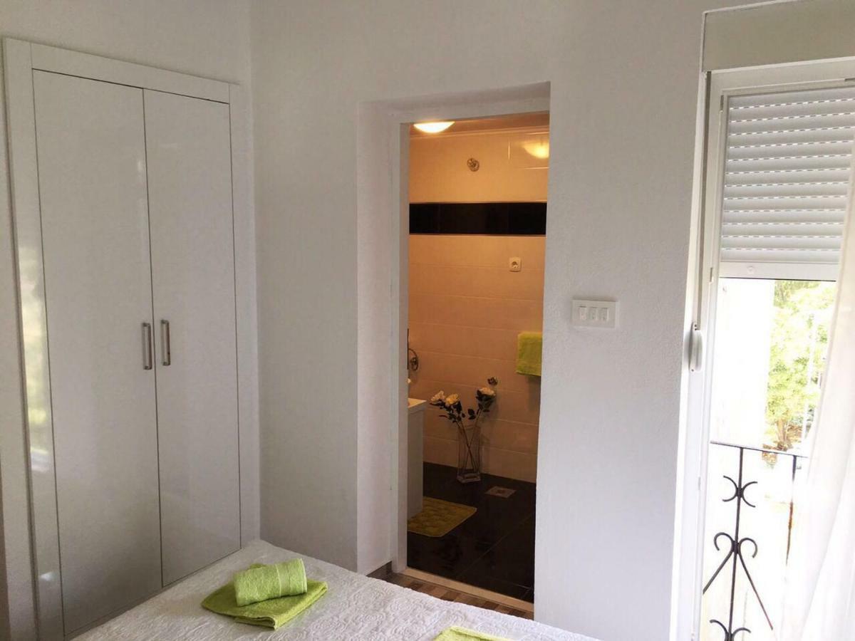 Appartement Apartman Luce à Bibinje Extérieur photo