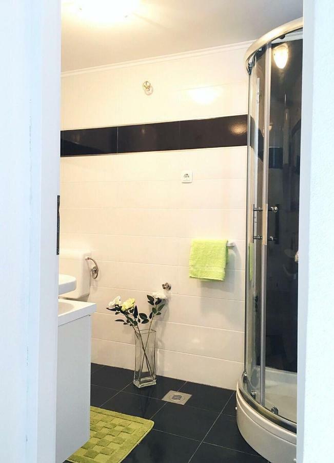 Appartement Apartman Luce à Bibinje Extérieur photo